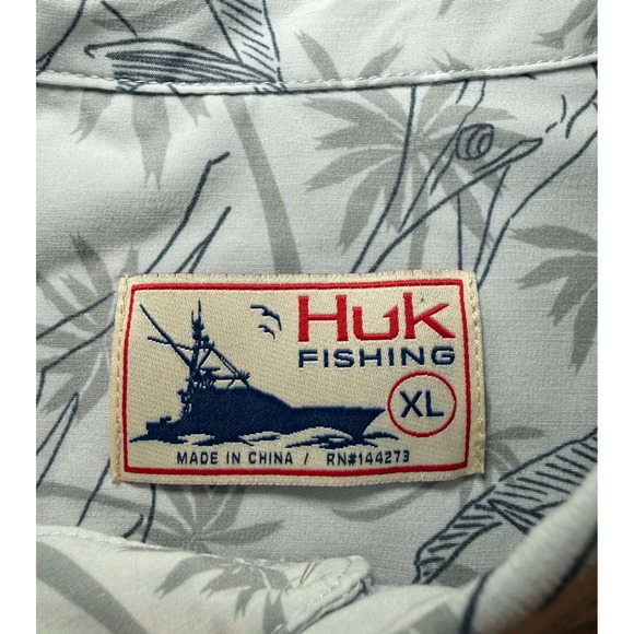 Huk Performance Fishing Shirt Mens XL Grey Marlin Palm Tree Print Button Down - Picture 4 of 8